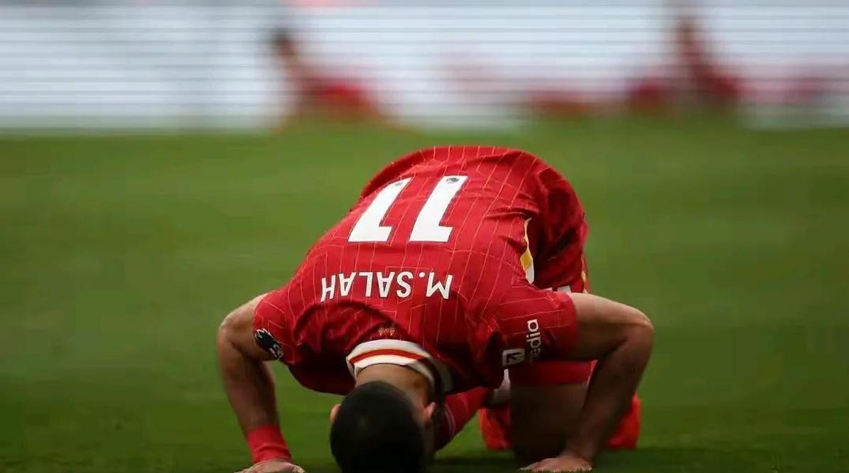 开云登录入口里程碑夜沃尔夫斯堡篮板制胜,英超转会期刷纪录,压力陡增,年轻球员获得机会的简单介绍