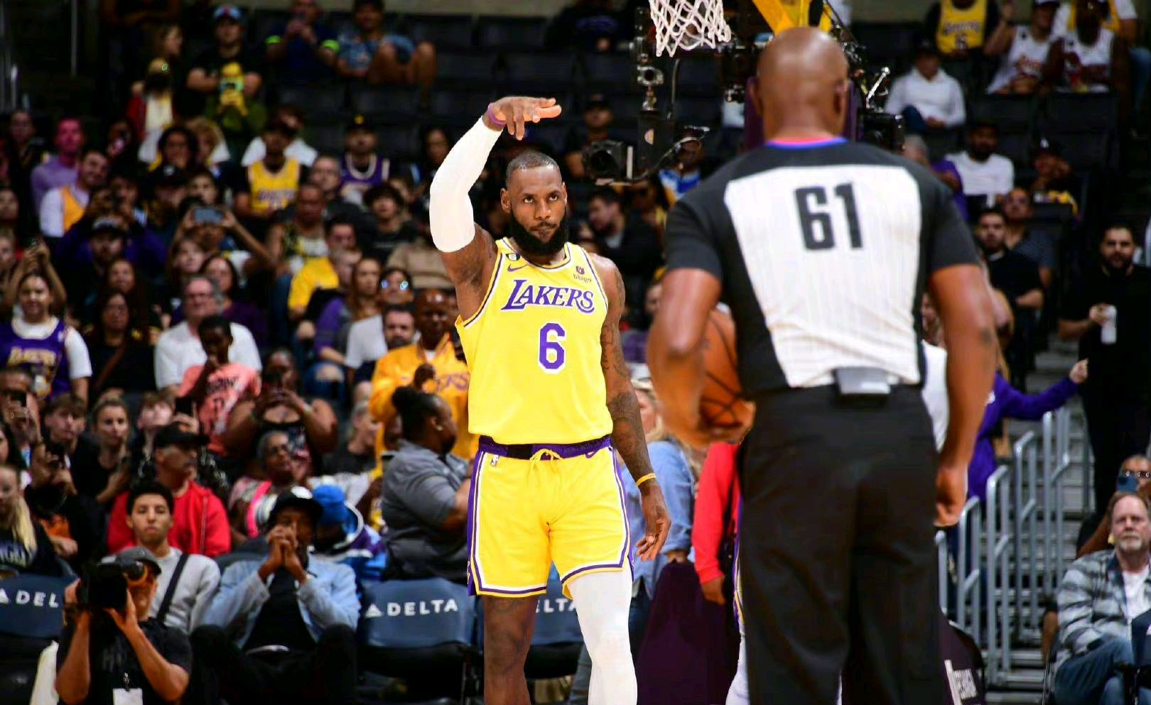 开云app下载赛后体能课后,上海久事扳平良机备战NBA总决赛,目标明确,阵容厚度经受考验的简单介绍